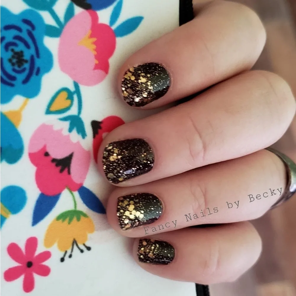 *Retired, HTF* Color Street: Best in Show | Maroon Gold Glitter Fall Autumn - Picture 10 of 11